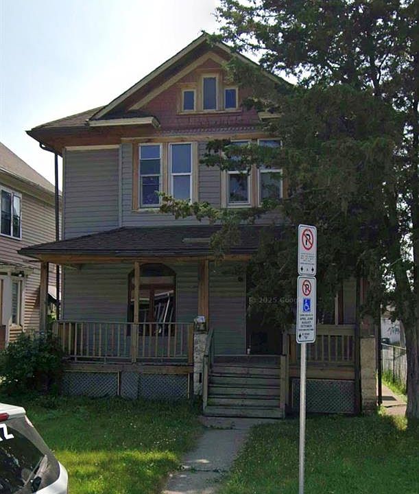 1st image of 643 Pierre Ave #1