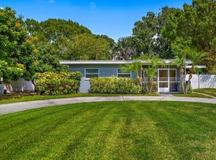 3867 Shore Acres Blvd NE, Saint Petersburg, FL 33703