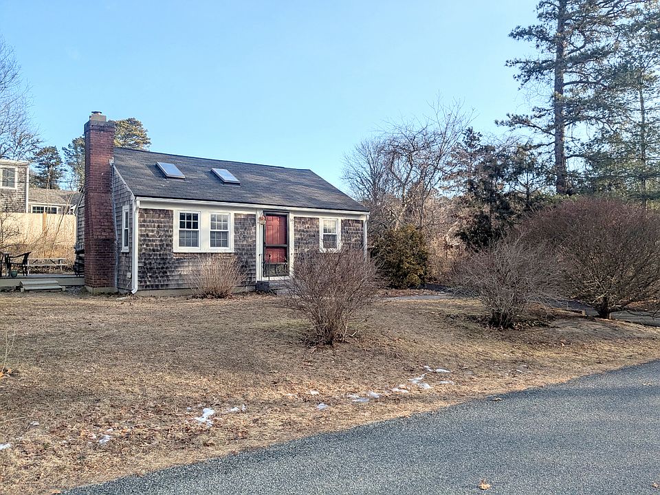 1st image of 16 Gilbert Rd