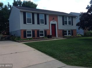 7707 S Cove Rd, Baltimore, MD 21219