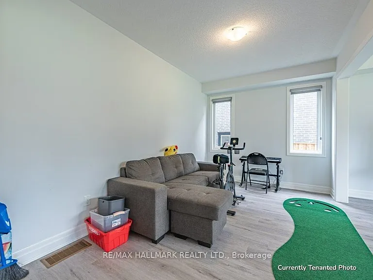 32 Nicort Rd — Photo 7