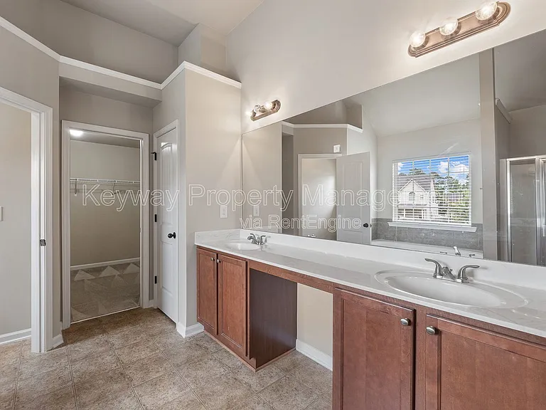 6017 Reynolds Cir — Photo 19
