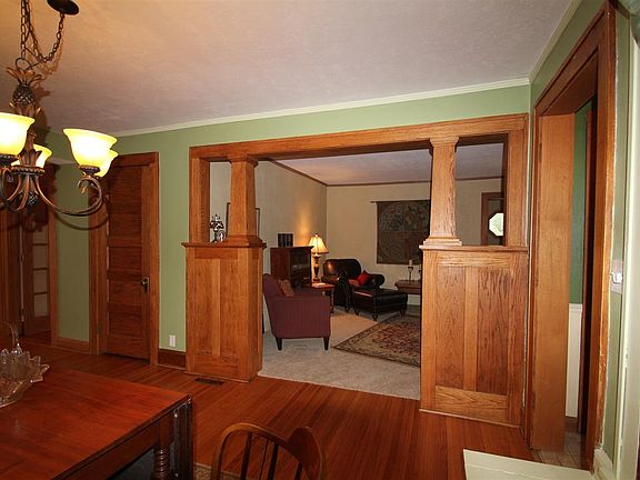 4th image of 2024 Douglas St