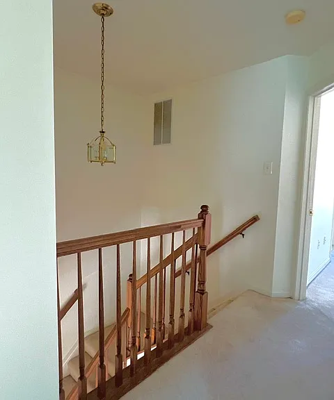 3rd floor hallway