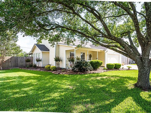 2nd image of 1311 Alpha Ln