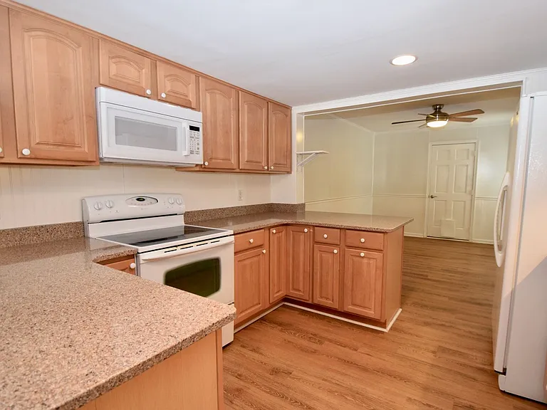 2407 Whaler Ct — Photo 18