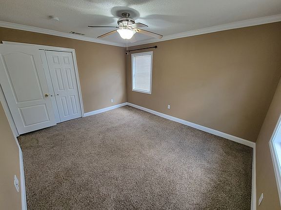 2nd image of 204 Brandywine Rd Unit D-1