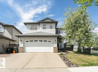 996 Regency Dr, Strathcona County, AB T8A2H4