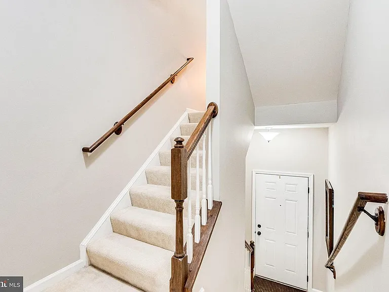 24681 Footed Ridge Ter — Photo 10