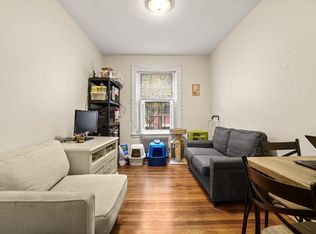 130 Myrtle St APT 2, Boston, MA 02114