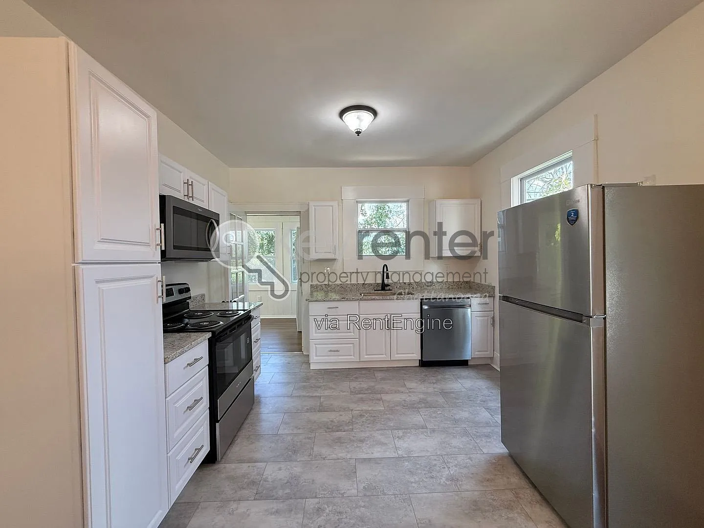 2 bed, 1.0 bath, 1200 sqft, $1,650 — Photo 4