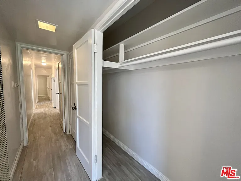 1807 S Redondo Blvd #LOWER — Photo 7