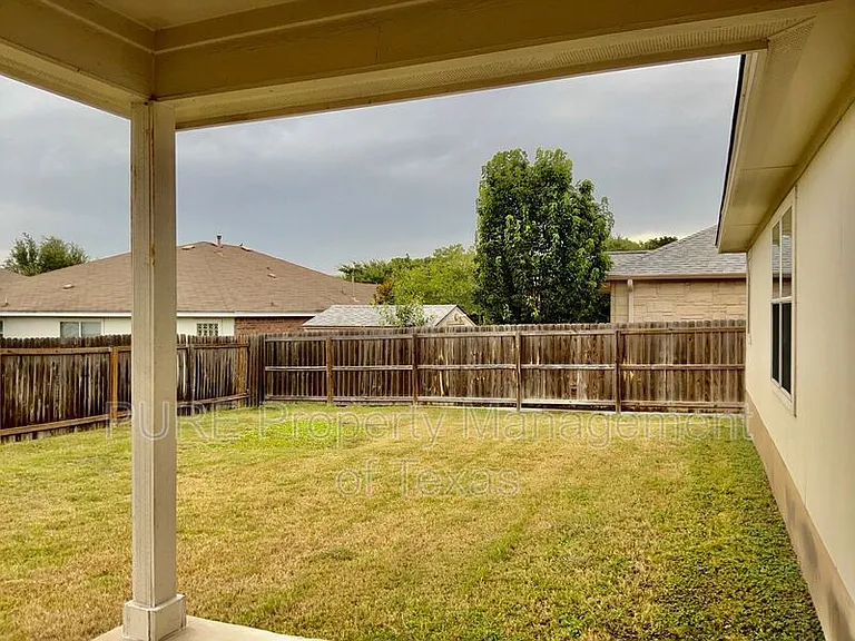 3232 Clinton Pl — Photo 18