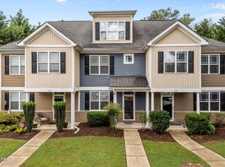 158 Pineland Cir, Raleigh, NC 27606