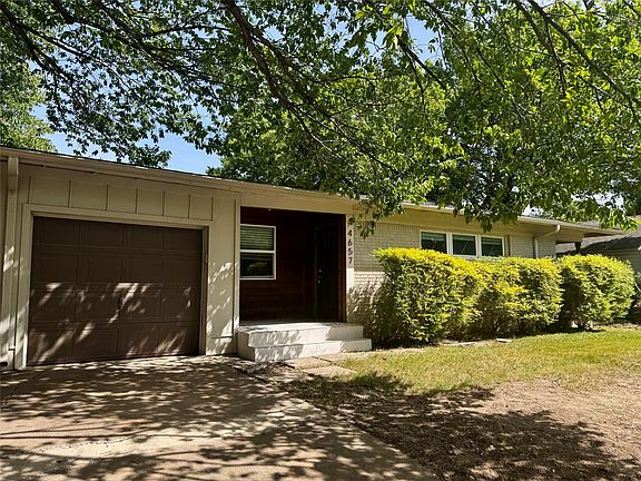 3rd image of 4657 Selkirk Dr