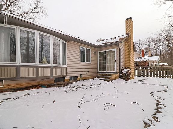 2nd image of 5144 Stansbury Dr