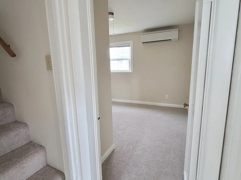 15908 SW 2nd St — Photo 4