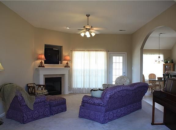 5169 Melanie Creek Cv, Arlington, TN 38002