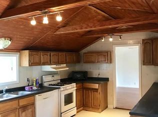 73 Burroughs Rd, North Reading, MA 01864