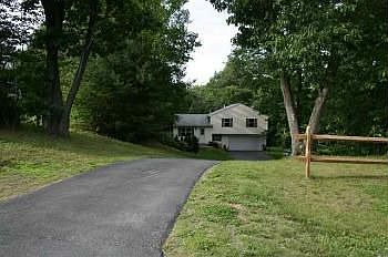 2nd image of 11 Castlewood Dr