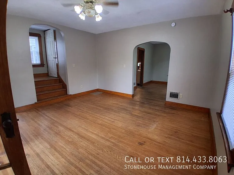 1302 W 25th St — Photo 21