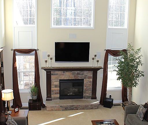 5th image of 21337 Castlewood Dr