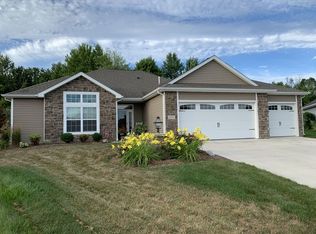 1524 Cannonade Ct, Fort Wayne, IN 46825