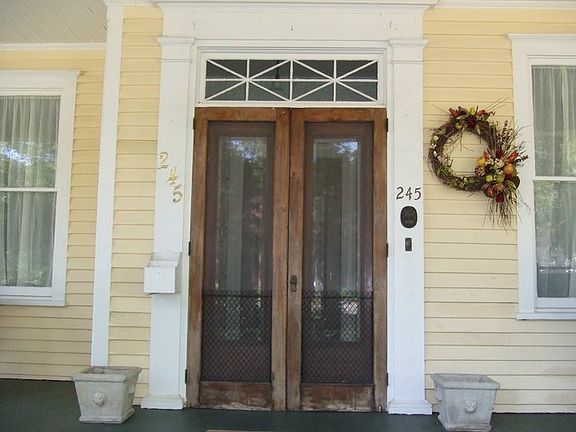 5th image of 245 W Hampton Ave
