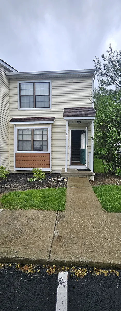 Building Photo - 1001 Syracuse Ln