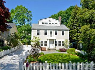 19 Lakeside Ave, Darien, CT 06820