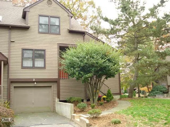 2 Cascade Cir, Monroe, CT 06468