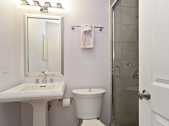2nd image of 2131 N Larrabee St APT 6103