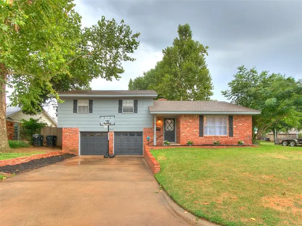 3913 N Riverside Dr, Bethany, OK 73008