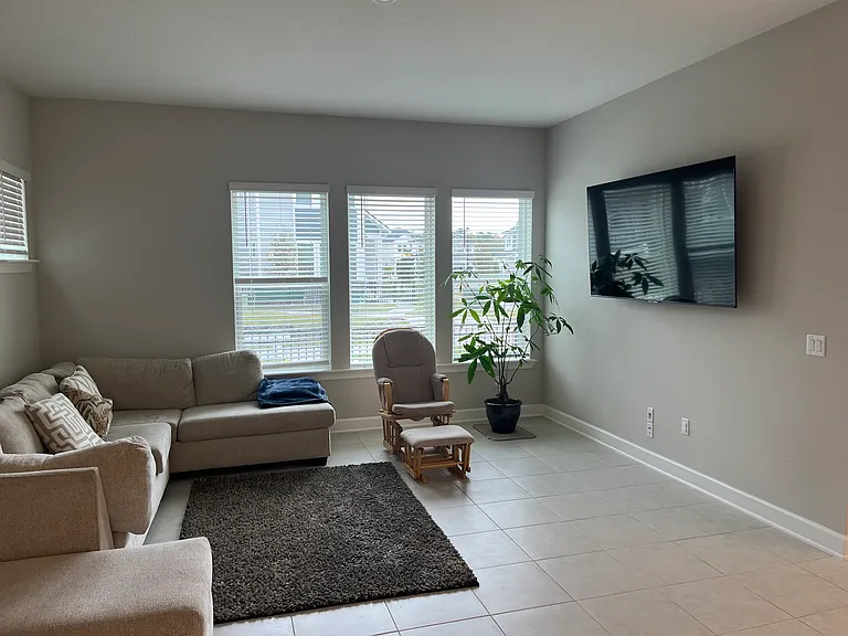 11029 Electron Way — Photo 6