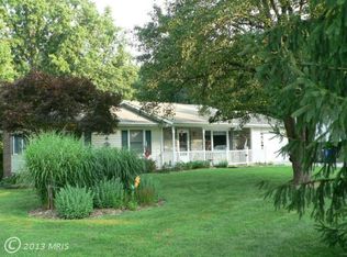 9007 Tarr Dr, New Windsor, MD 21776