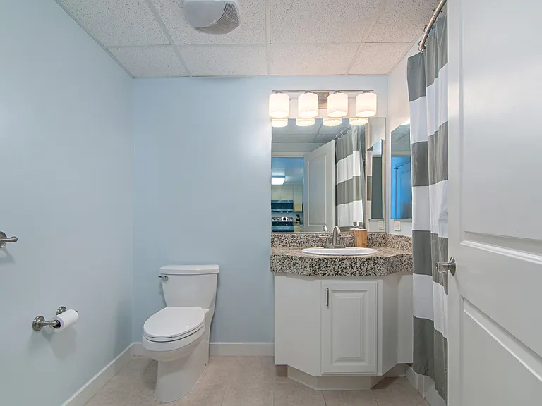 1080 Park Blvd #1404 — Photo 4