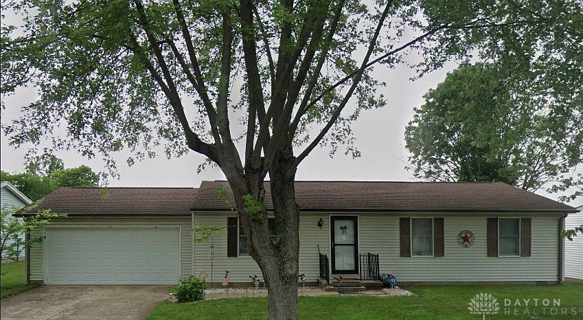 1st image of 113 Phelps Farm Cir
