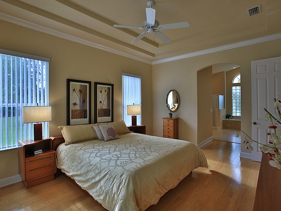 3rd image of 1410 Regal Pointe Ln