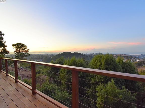 5th image of 6100 Skyline Dr