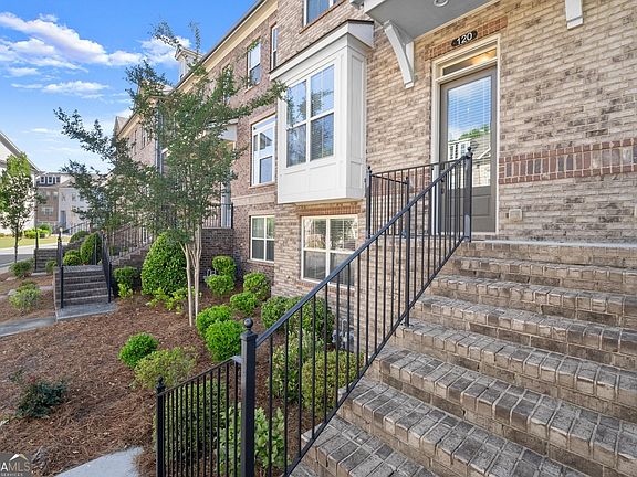 3rd image of 120 Laurel Crest Aly