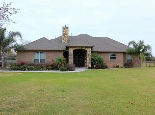 1737 Westfield Ln, Friendswood, TX 77546
