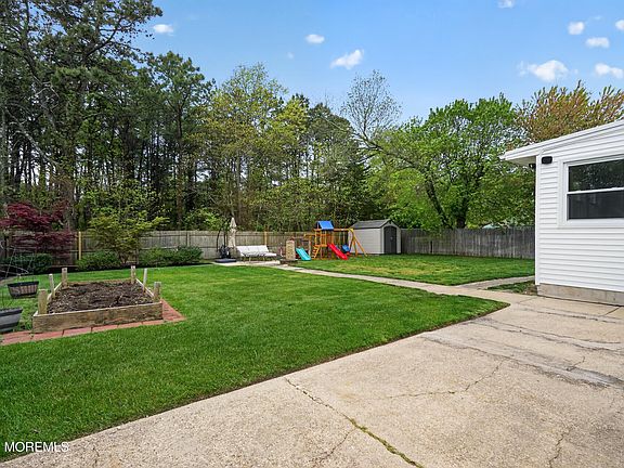5th image of 317 Northrop Road