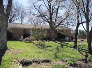 1010 Oak Grove Rd, Landrum, SC 29356