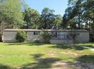 677 Westwood Dr, Chandler, TX 75758