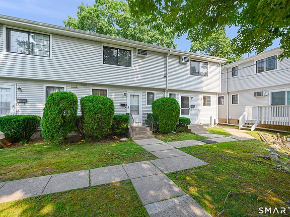 2nd image of 71 Bentwood Drive #8