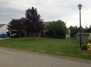 11390 Hunters Meadow Dr, Allendale, MI 49401