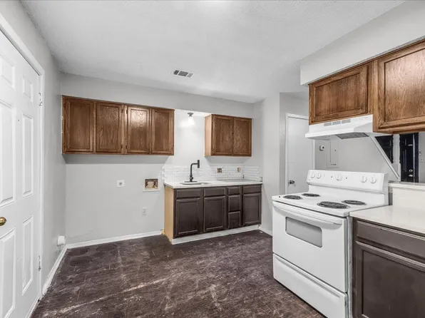 3204 McLean St #C, Fort Worth, TX 76103