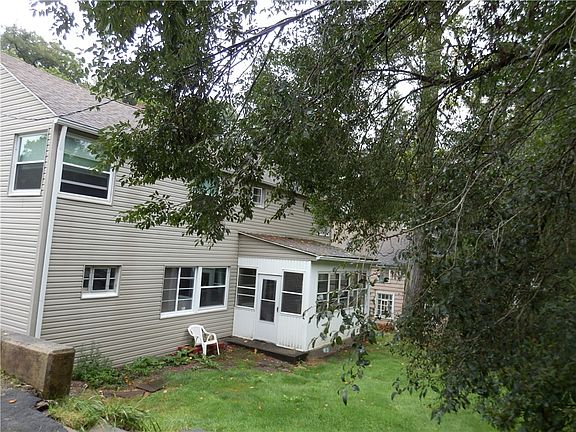 3rd image of 119 Keppler Dr