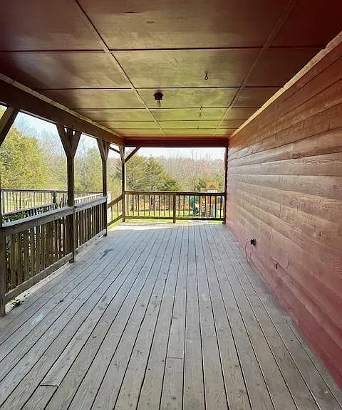 478 Lavender Ln — Photo 11