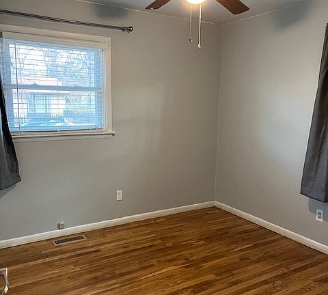 2 guest rooms